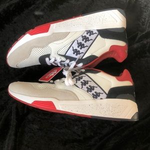 Men’s 10.5 Kappa sneakers